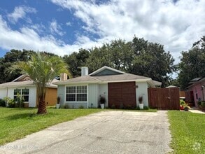 Building Photo - 509 Camelia St
