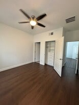 Building Photo - 6336 Flat Lemon Dr