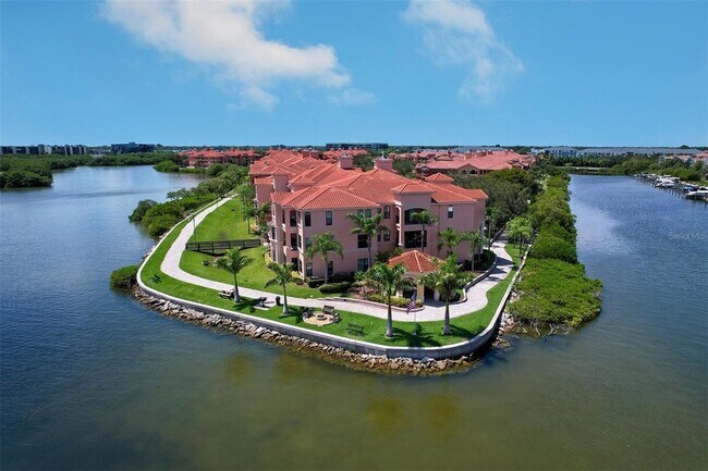 Building Photo - 2713 Via Murano