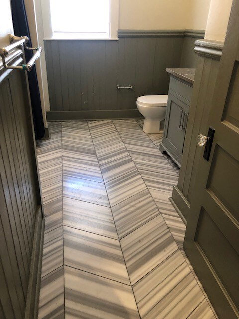 Building Photo - 402 E Bolton St