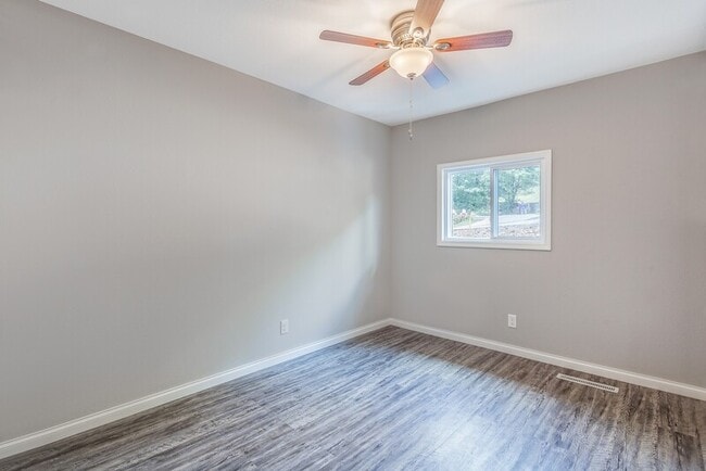 Building Photo - 316 Chambliss St