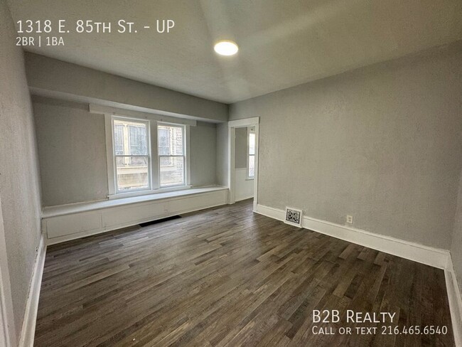 Building Photo - 1318 E 85th St