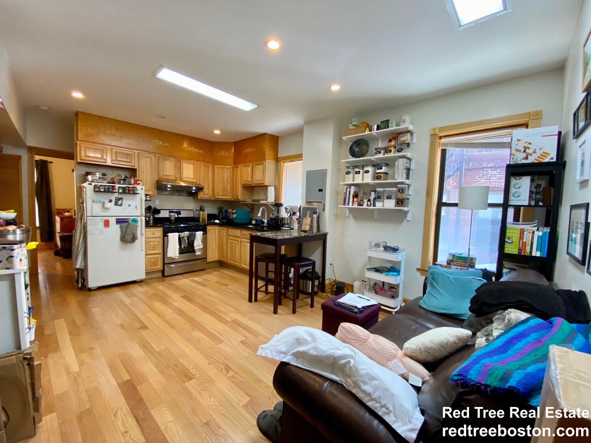 Building Photo - 11 Tabor Pl