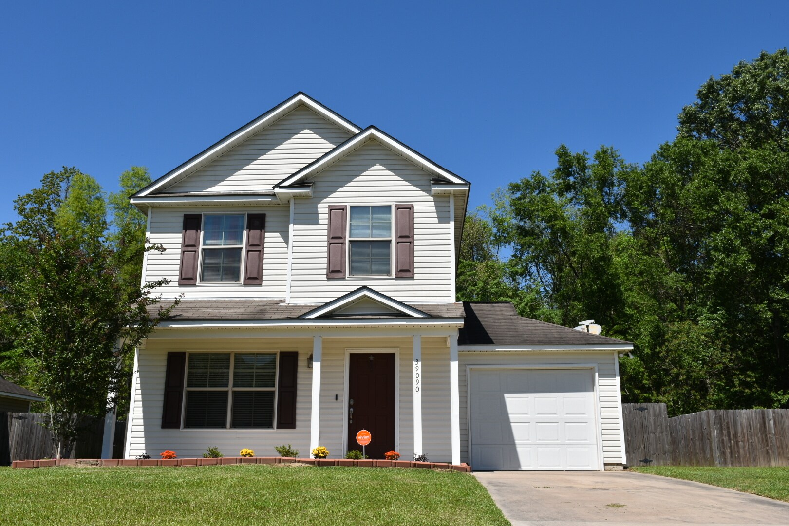 Building Photo - 39090 Prairie North Dr