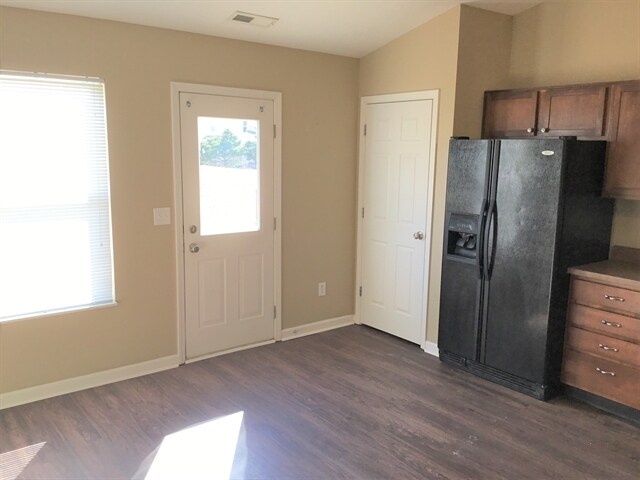 Building Photo - 12183 Carriage Stone Dr