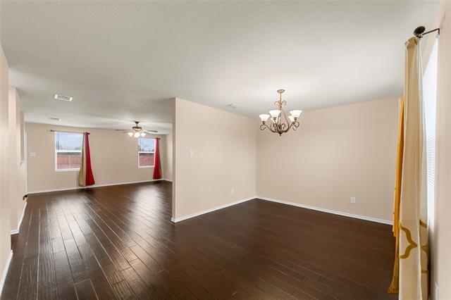 Building Photo - 2805 Lake Terrace Dr