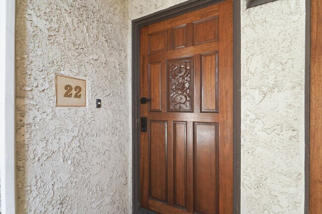 Building Photo - 7135 Firmament Ave