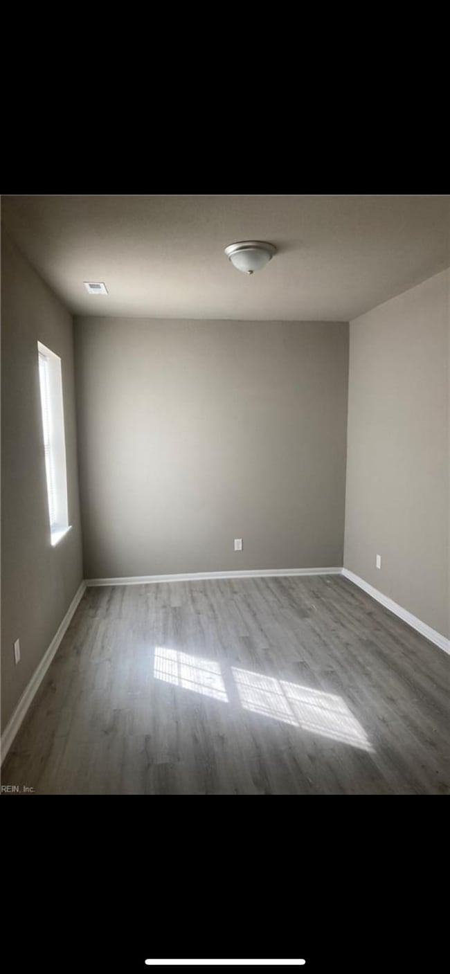 Building Photo - 603 Dinwiddie St