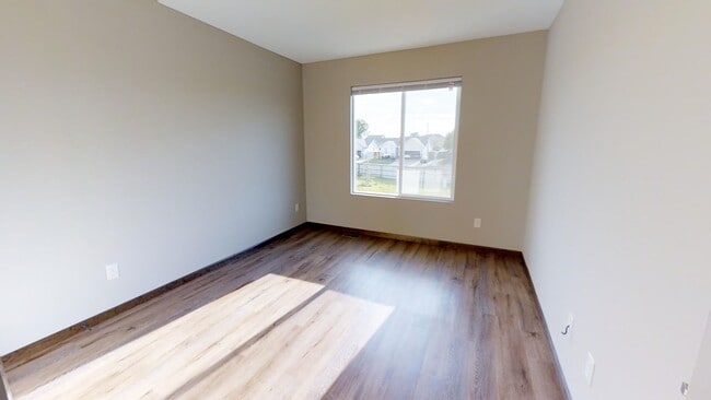 Building Photo - 708 S Deer Hvn St