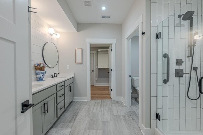 Building Photo - 8838 Eliot Dr