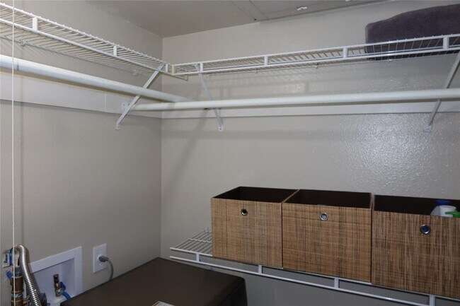 Building Photo - 3400 Speedway