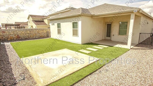 Building Photo - 12264 Desert Sea Ct