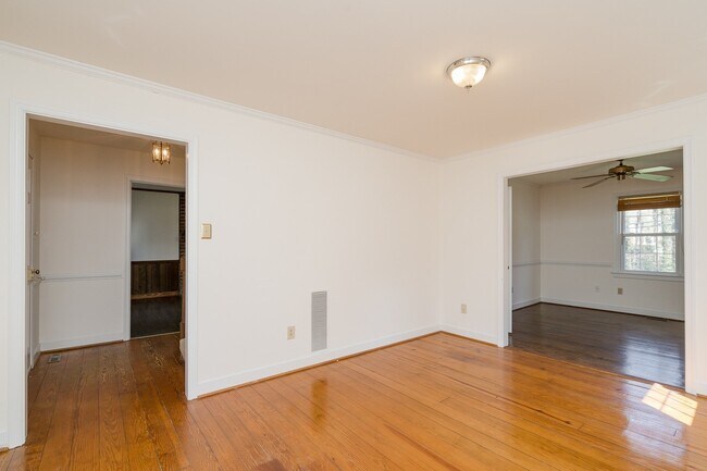 Building Photo - Bon Air Home For Rent