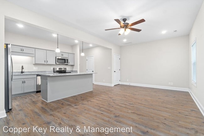 Building Photo - 3 br, 2.5 bath House - 352 Fallow Circle