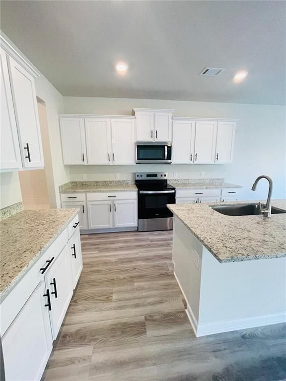 Building Photo - 4218 Oakwood Ter Ct