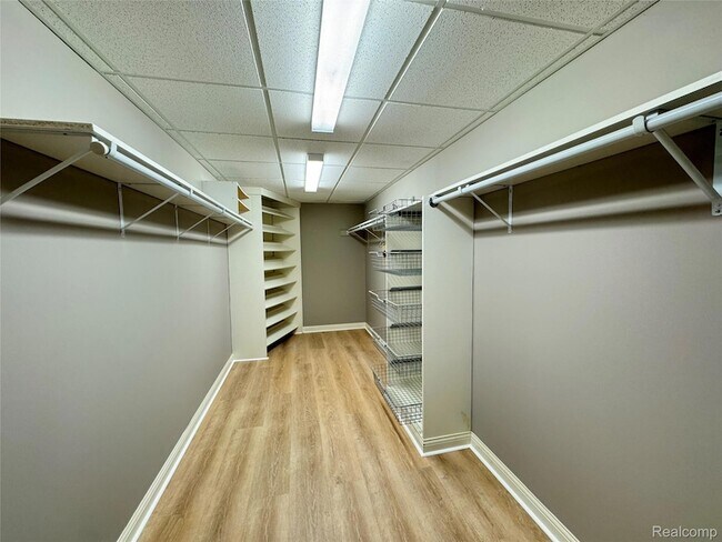 Building Photo - 4392 Navin Field Ln