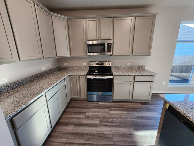 kitchen - 9811 Kensley Rose Dr