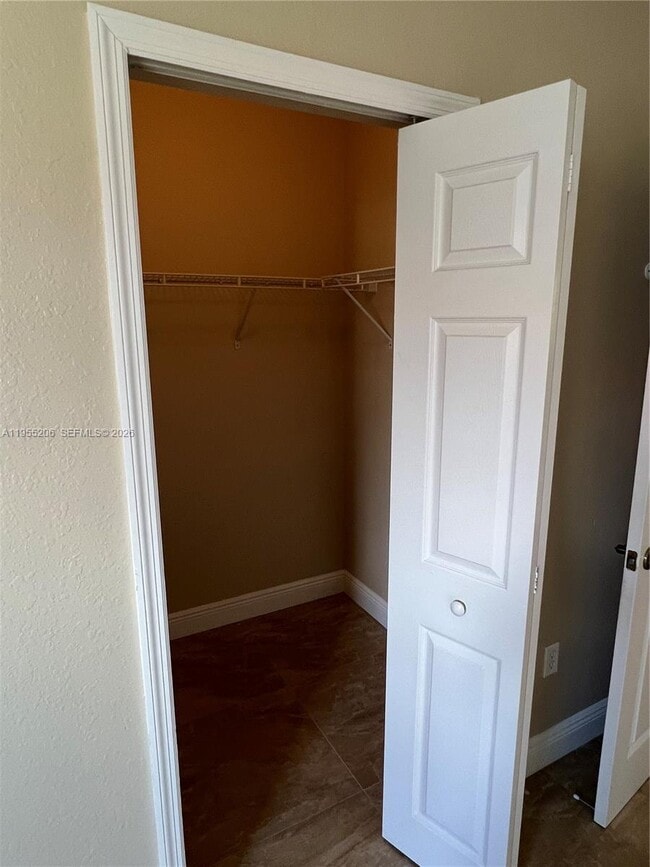 Building Photo - 15389 SW 90th Terrace