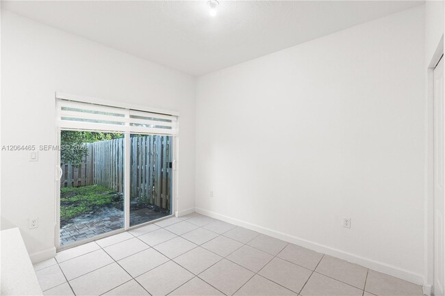 Building Photo - 12121 NW 23rd Ct