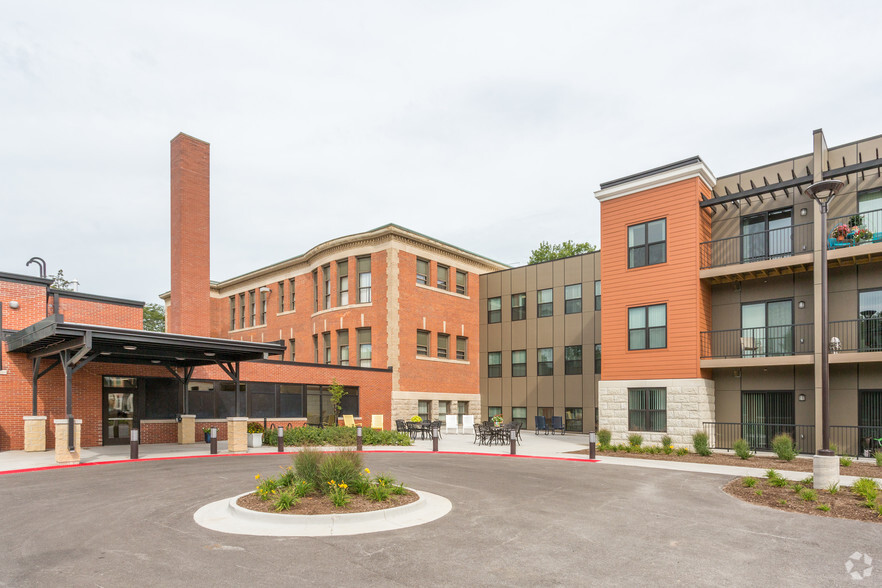 Primary Photo - Garfield School Senior Residences