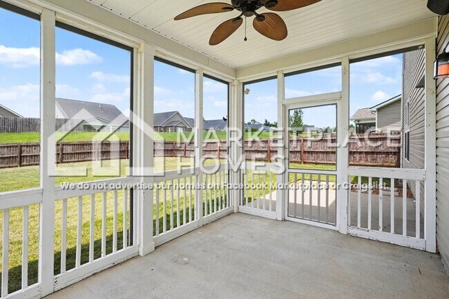 Building Photo - 2532 River Trail Dr