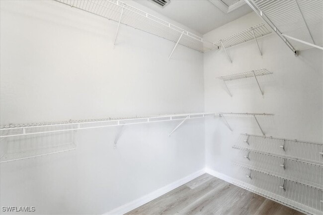 Building Photo - 1059 Albany Ct