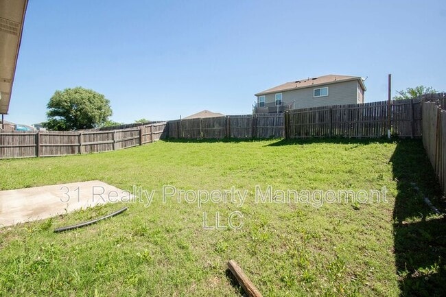 Building Photo - 1407 Swan Ridge Dr