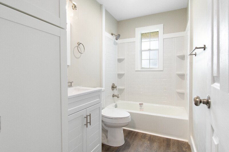 Building Photo - 4460 Old Mission Rd