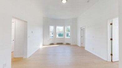 Building Photo - 2550 Elyria Ave