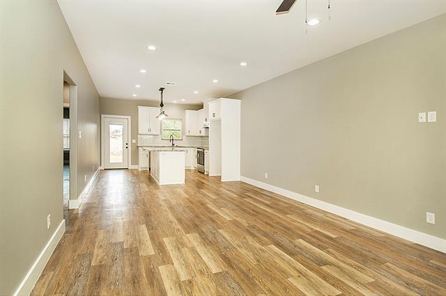 Building Photo - 20496 US Hwy 377