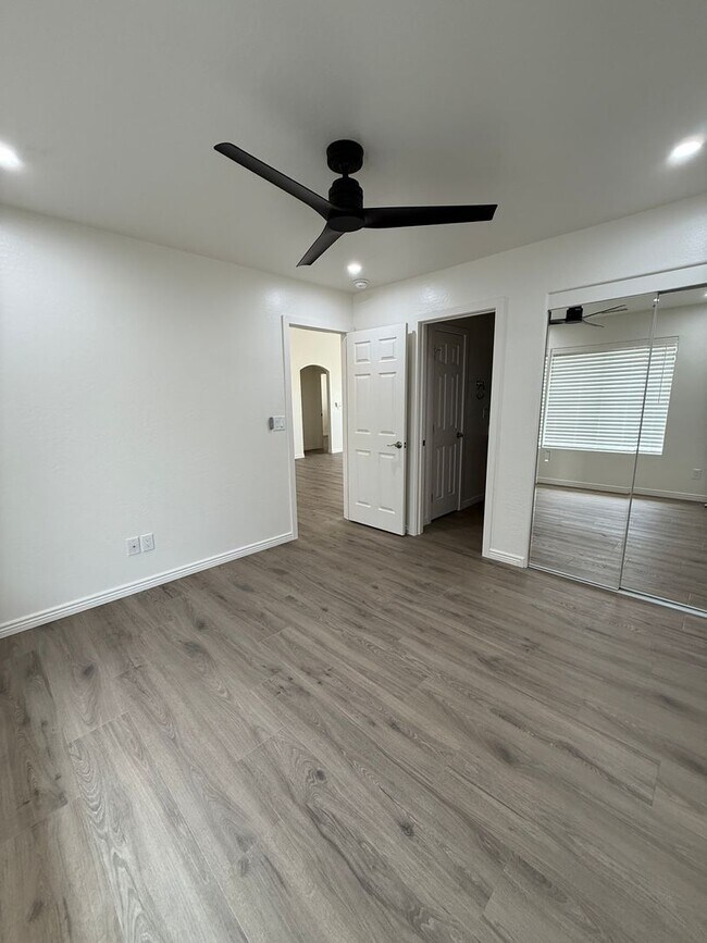 Building Photo - 3866 E Teri Ct