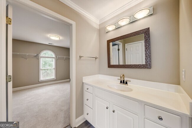 Building Photo - 950 Wilde Run Ct