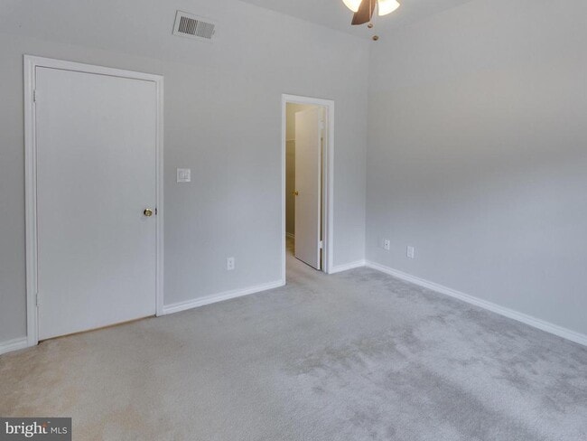 Building Photo - 3906 Penderview Dr