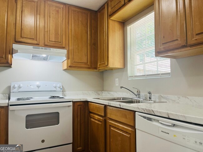 Building Photo - 601 Wilburn Ave
