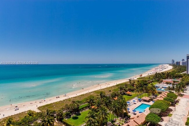 Building Photo - 2625 Collins Ave