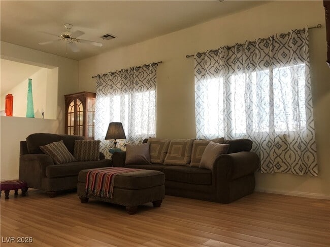 Building Photo - 3467 White Mountain St