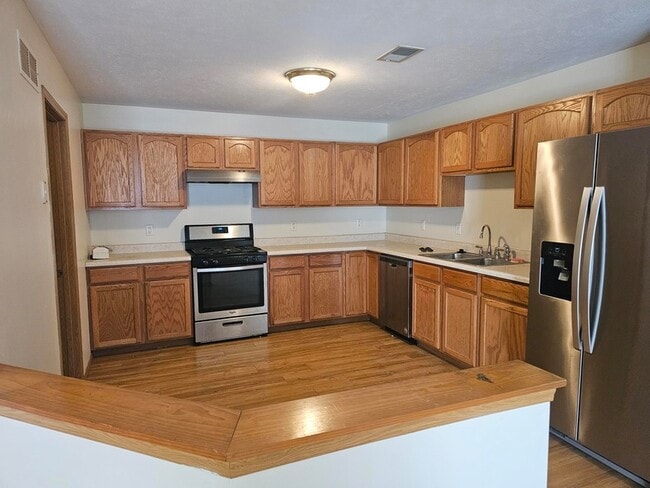 Building Photo - 1743 W 86th Ln