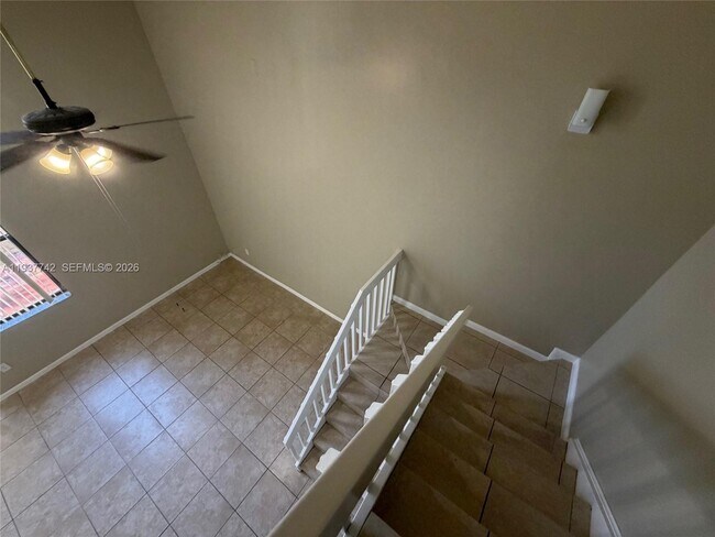 Building Photo - 1206 San Remo Cir