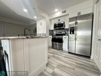 Building Photo - 3744 NW Adriatic Ln