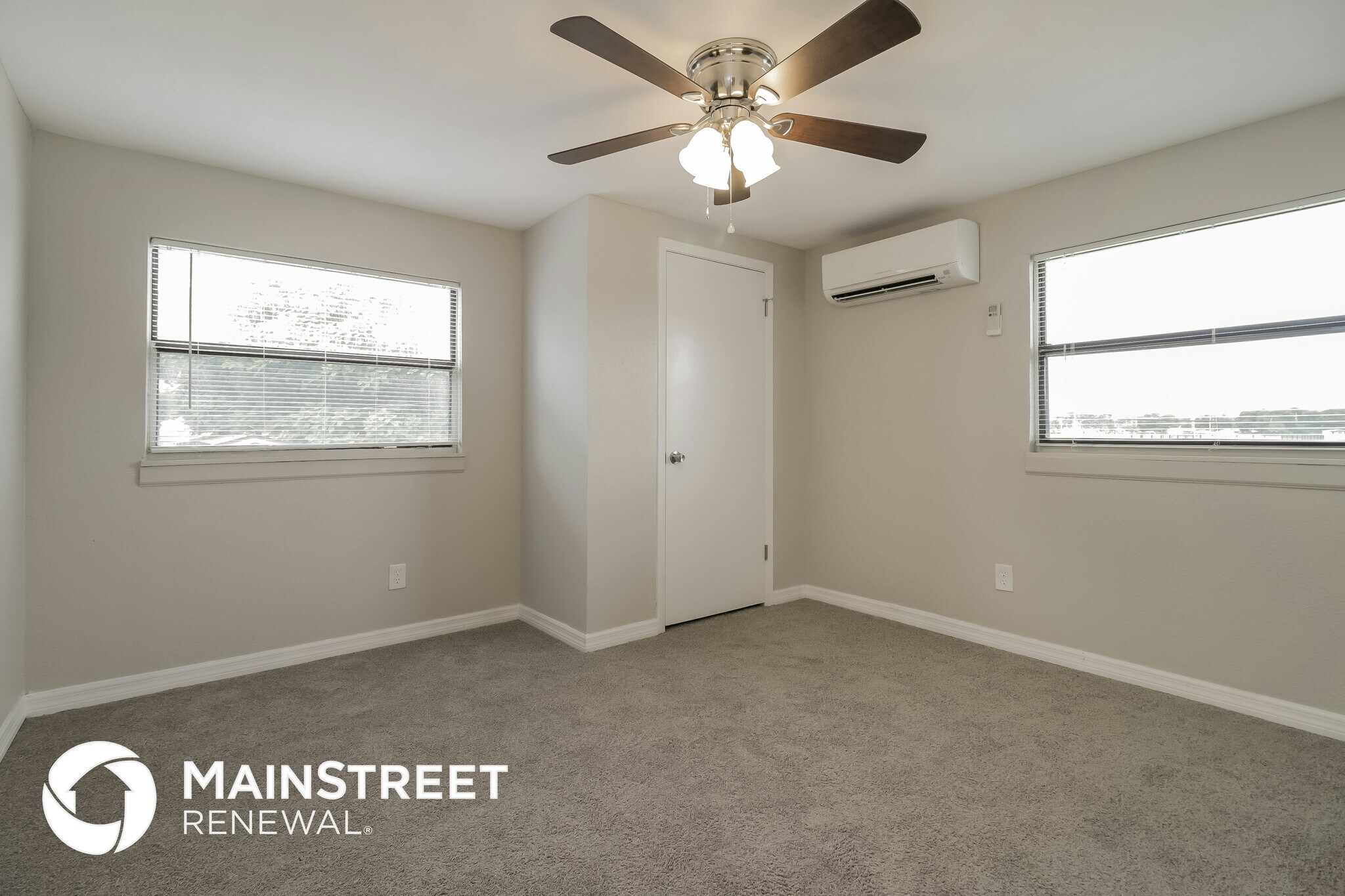 Building Photo - 4409 Cepeda St