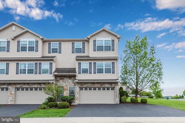 Building Photo - 6250 Galleon Drive