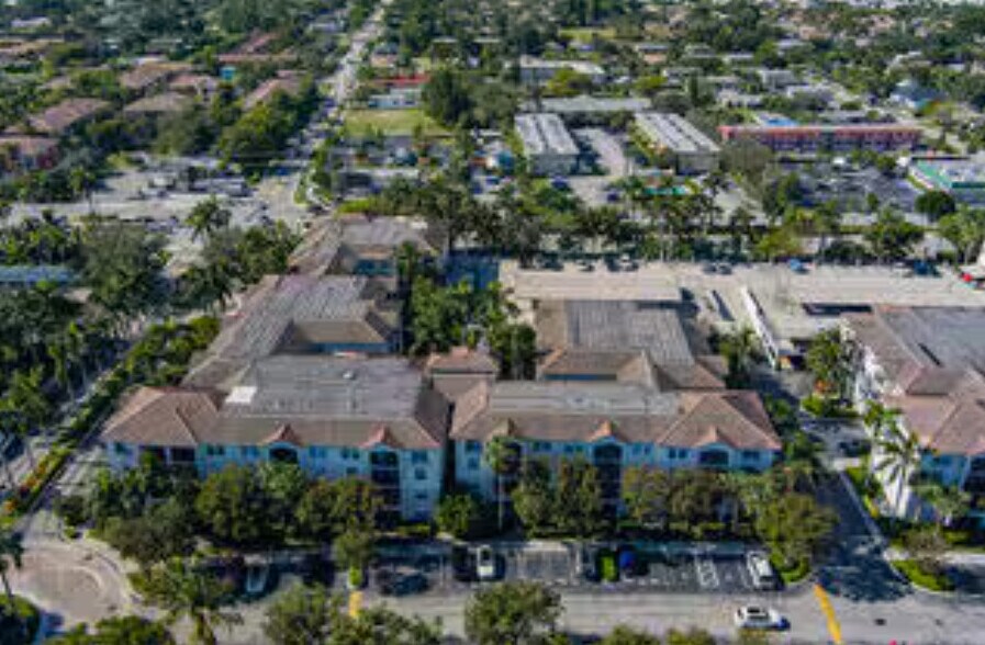 Building Photo - 2204 Tuscany Way