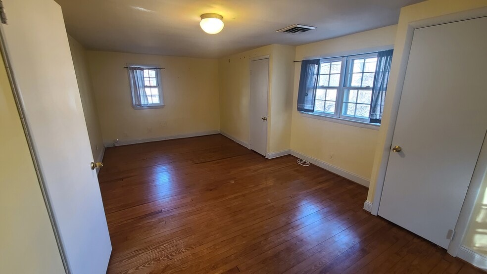 Master Bedroom - 3302 22nd St N