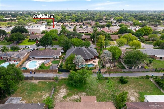 Building Photo - 1500 Orchid Ave