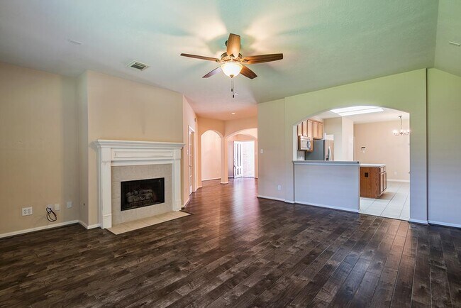 Building Photo - 23 Heron Hollow Ct