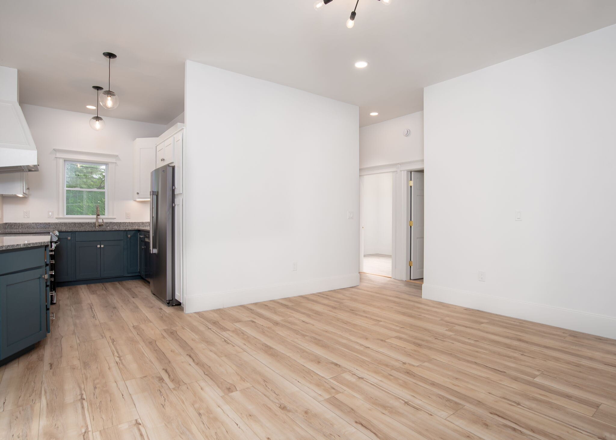 Building Photo - 732 Highland Ave
