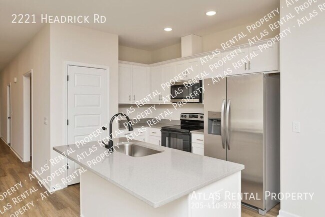 Building Photo - 2221 Headrick Rd