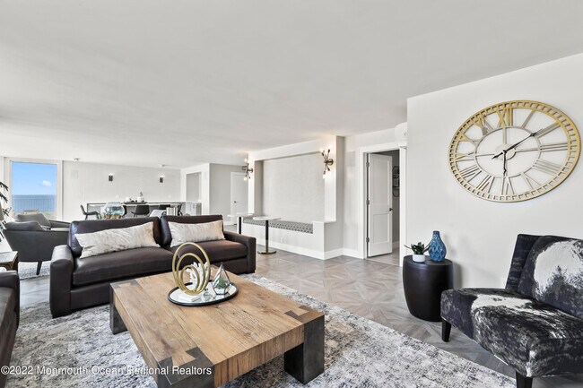 Building Photo - 675 Ocean Ave N