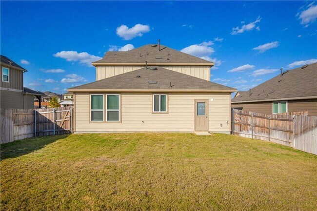 Building Photo - 224 Purple Heart Dr