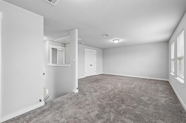 Building Photo - 160 Syrah Ct